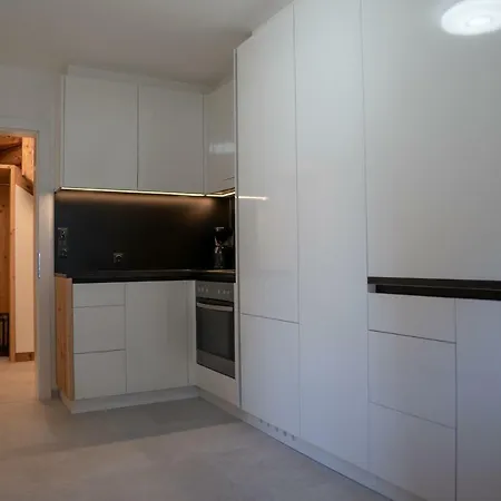 Semesterbostad Traditionell-modernes Haus In Hoetting